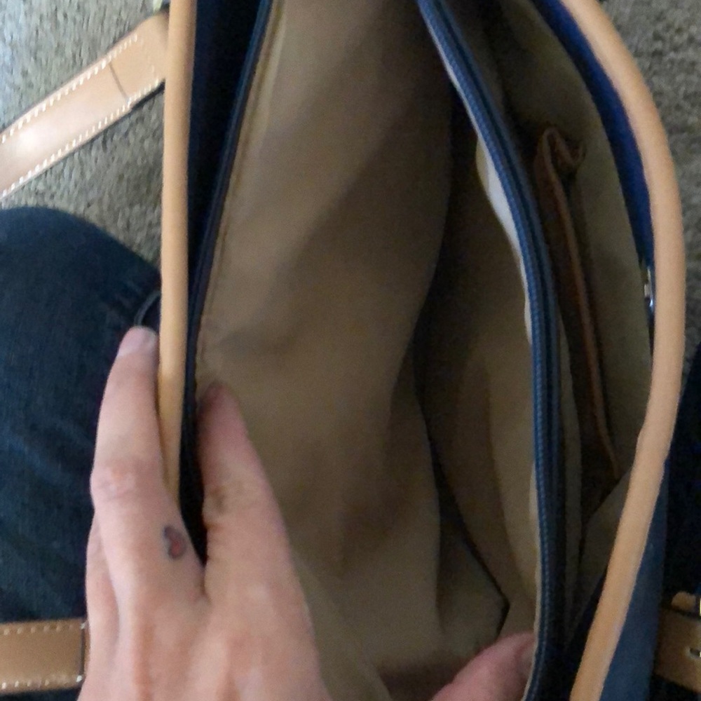 Multiple compartments - Picture 5 of 6